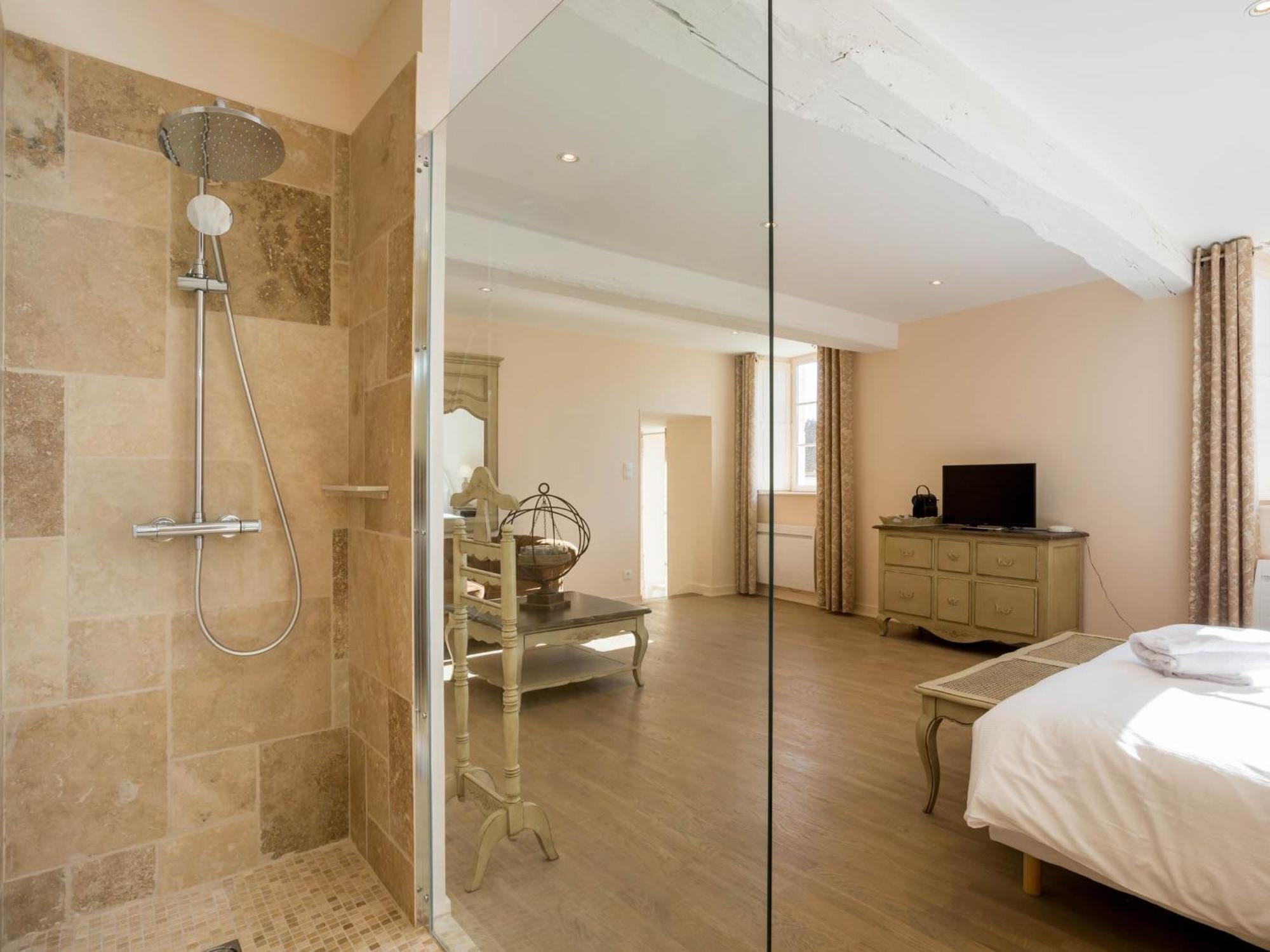 Le Cara - 4 Appartements Calmes Et Chics Au Coeur De Beaune Beaune  Zimmer foto