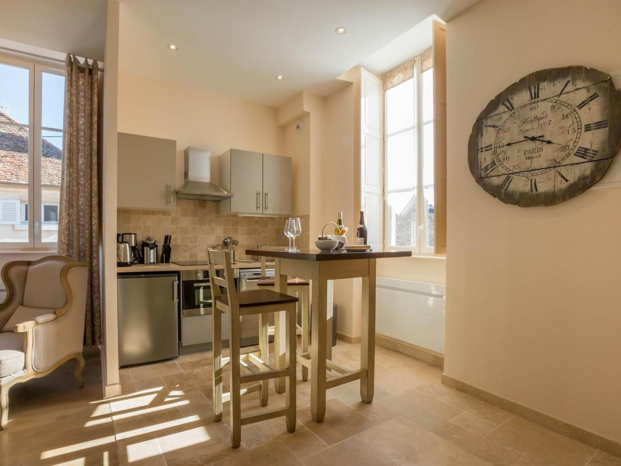 Le Cara - 4 Appartements Calmes Et Chics Au Coeur De Beaune Beaune  Zimmer foto