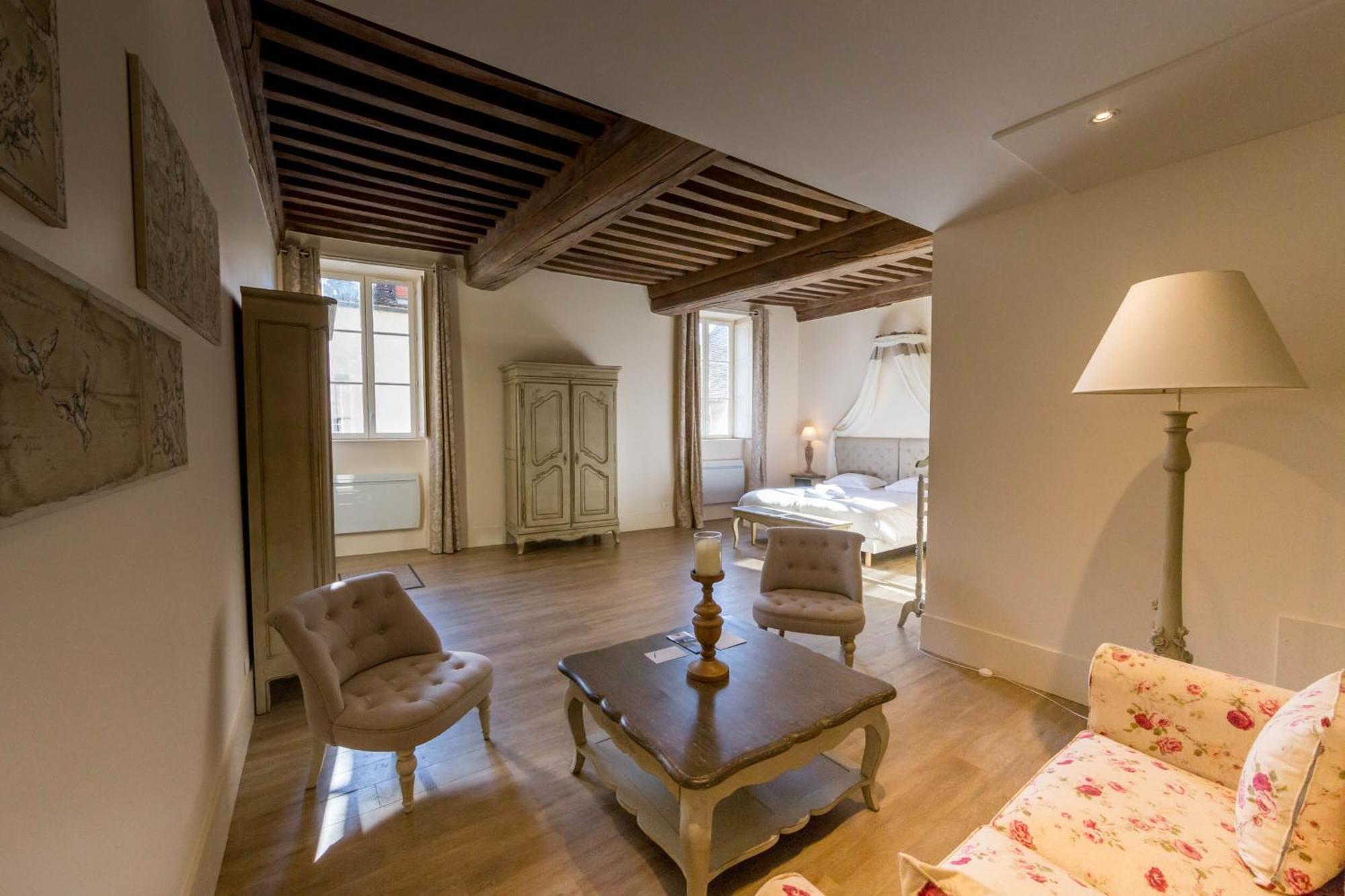 Le Cara - 4 Appartements Calmes Et Chics Au Coeur De Beaune Beaune  Zimmer foto