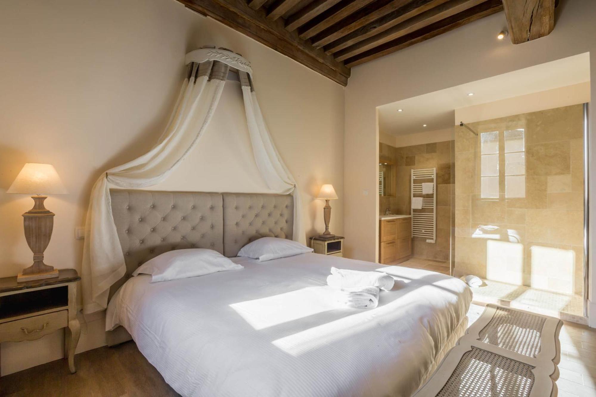 Le Cara - 4 Appartements Calmes Et Chics Au Coeur De Beaune Beaune  Zimmer foto