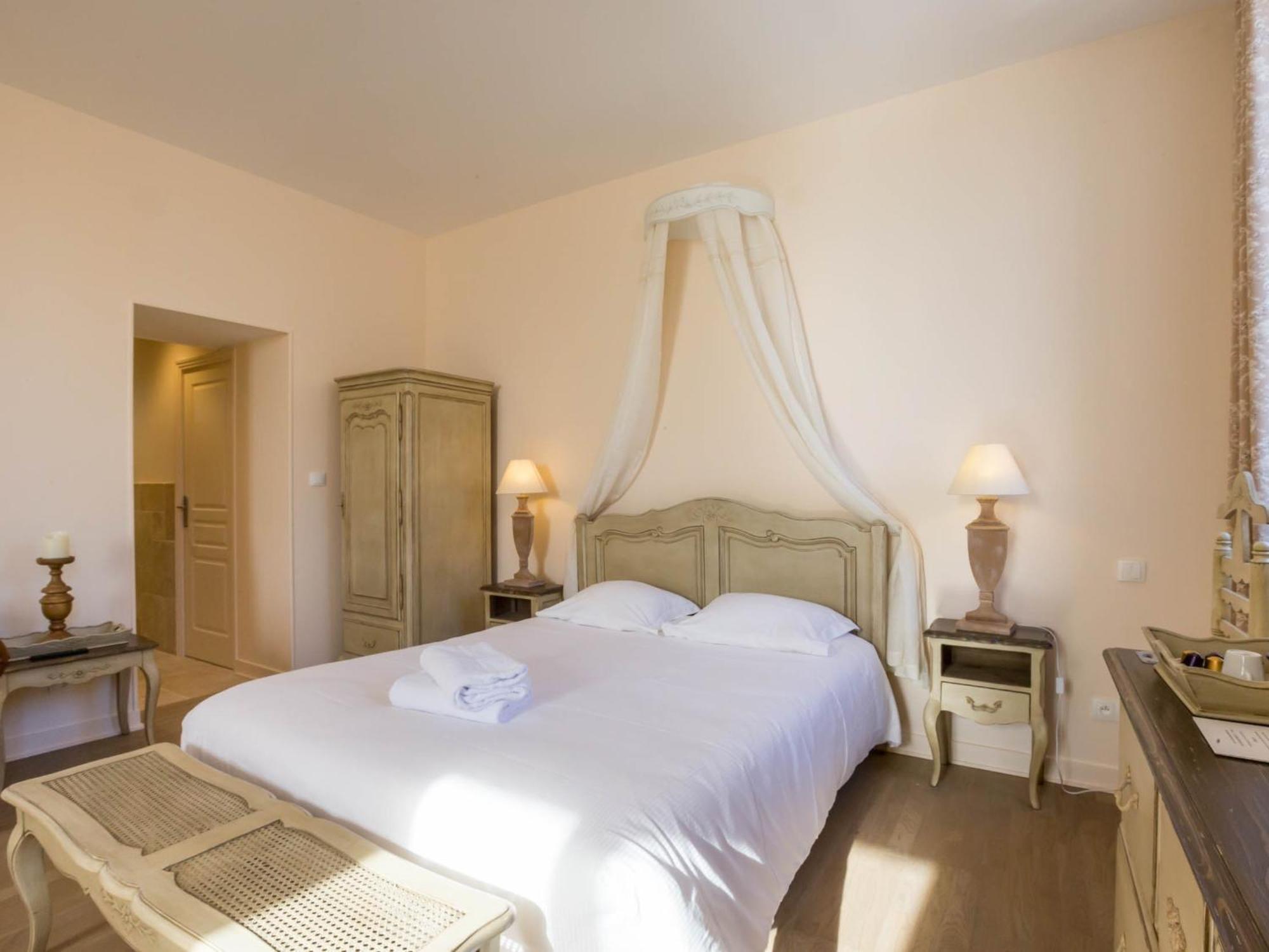 Le Cara - 4 Appartements Calmes Et Chics Au Coeur De Beaune Beaune  Zimmer foto