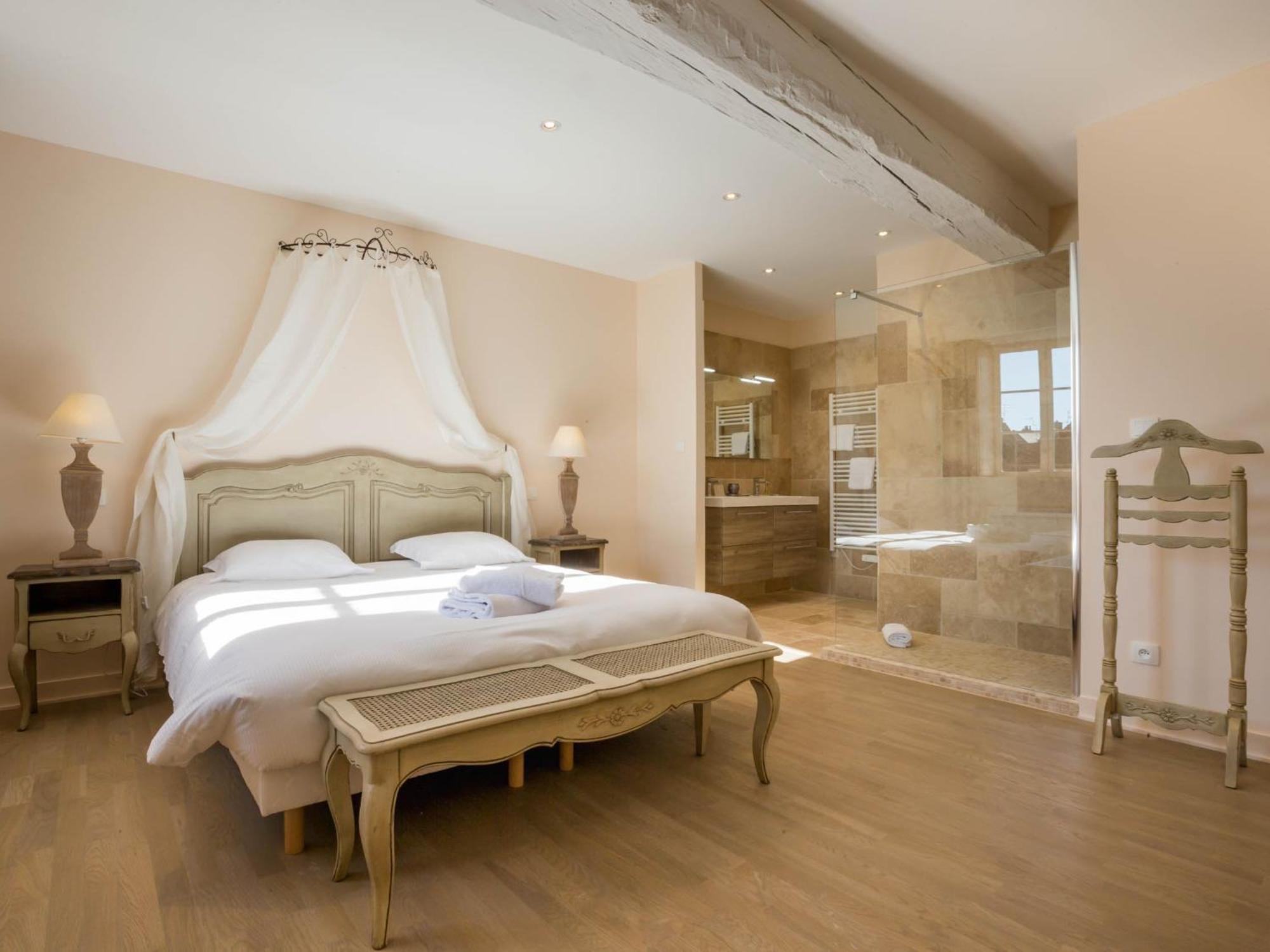 Le Cara - 4 Appartements Calmes Et Chics Au Coeur De Beaune Beaune  Zimmer foto