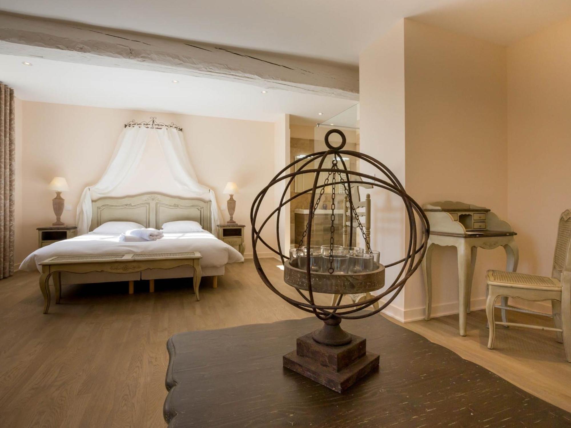 Le Cara - 4 Appartements Calmes Et Chics Au Coeur De Beaune Beaune  Zimmer foto