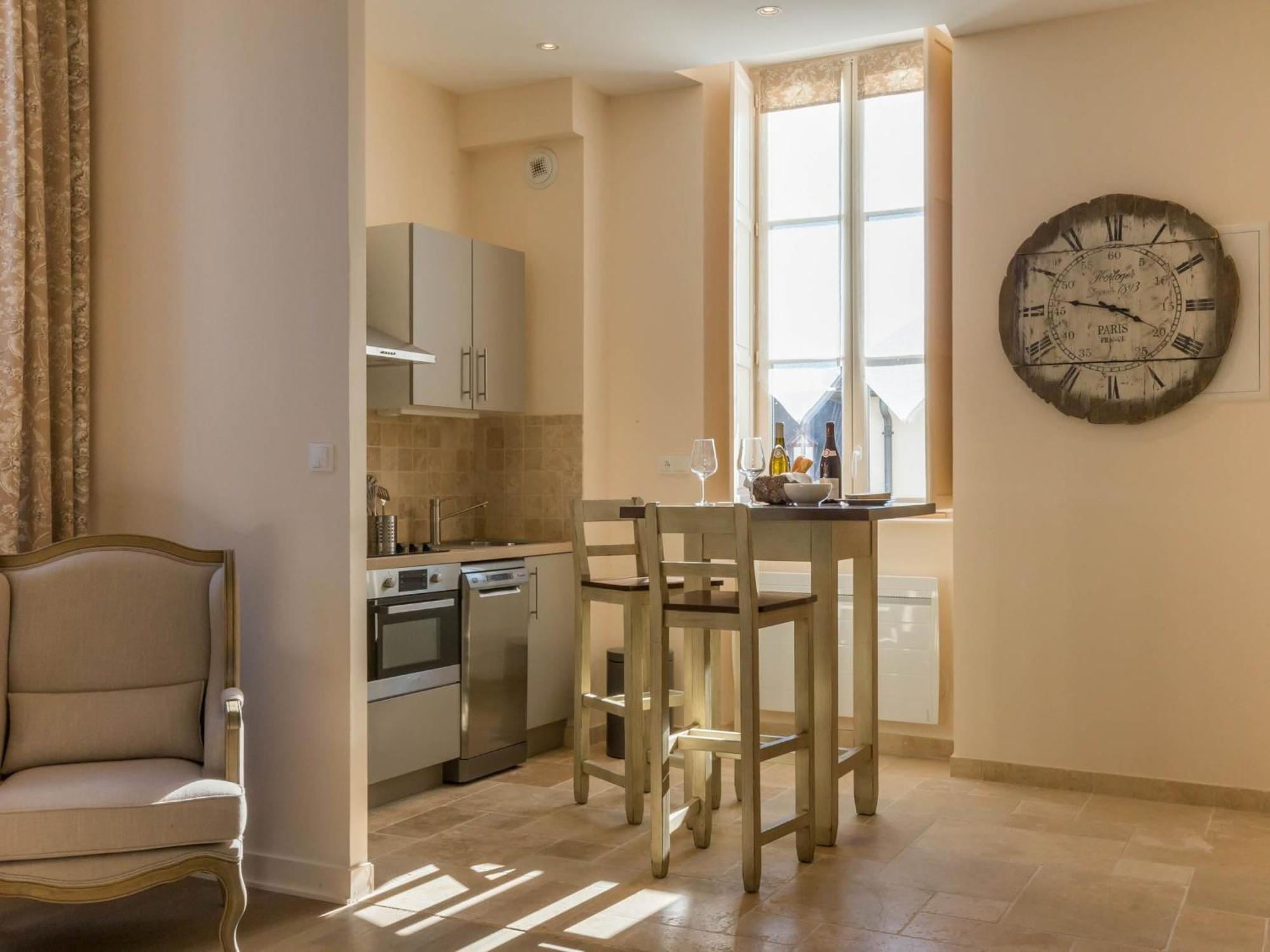 Le Cara - 4 Appartements Calmes Et Chics Au Coeur De Beaune Beaune  Zimmer foto