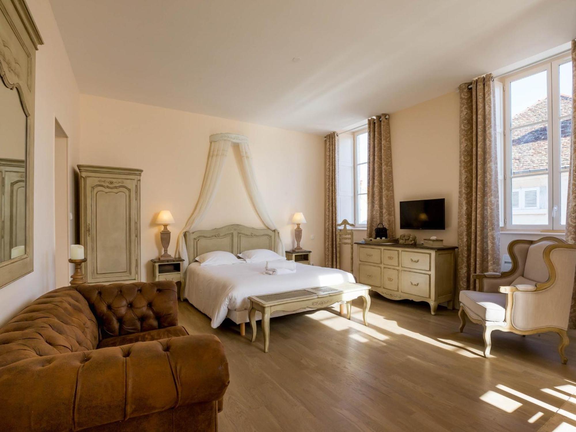 Le Cara - 4 Appartements Calmes Et Chics Au Coeur De Beaune Beaune  Zimmer foto